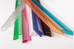 Профиль торцевой РU 6 мм L=2,1 м зеленый