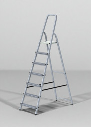 Стремянка 7 ступеней Новая Высота
